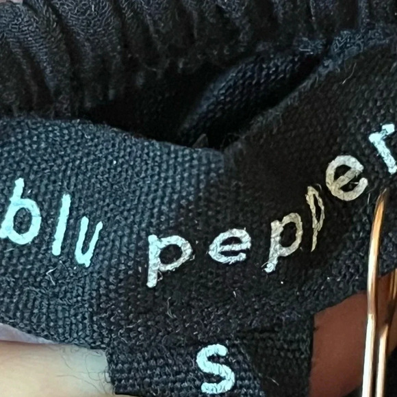 Blu Pepper Small Black V-Neck Spaghetti Strap Tiered Maxi Dress NWOT - Picture 10 of 12